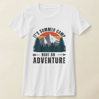 Retro White Pink Gray Mountain Adventure schlank T-Shirt