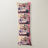 Retro Wild Dog Guitarist – Minimalist Body Pillow Seitenschläferkissen (Vorderseite Vertikal)