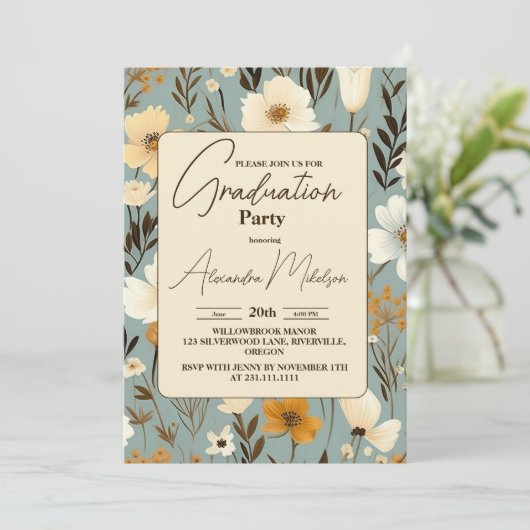 Retro Wildblume 2024 Graduation Party Einladung (Stehend Vorderseite)
