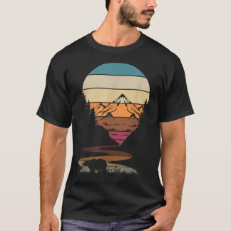 Retro Wildlife Tierbär Wandern im Val Piora T-Shirt