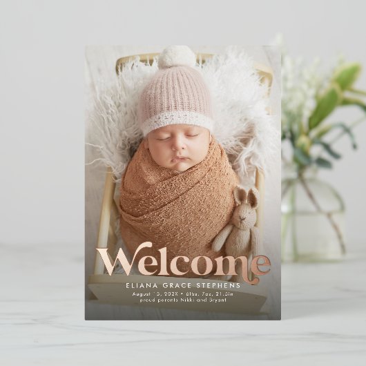 Retro Willkommensankündigung der Rose Gold Foto Folieneinladung (Stehend vorne)