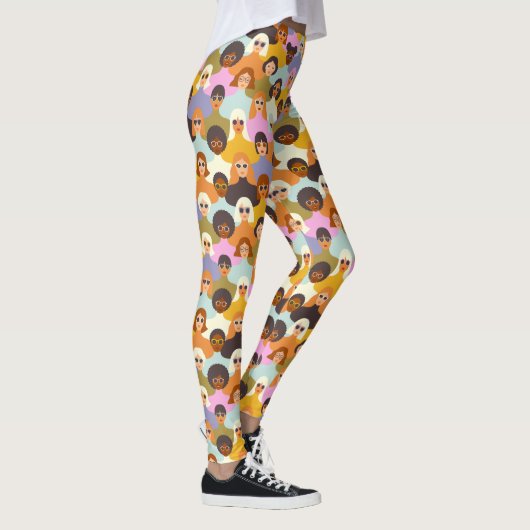 Retro Women of the World Pattern Leggings (Rechts)