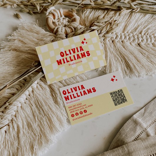 Retro Yellow Bold Groovy Checkered QR Code Visitenkarte