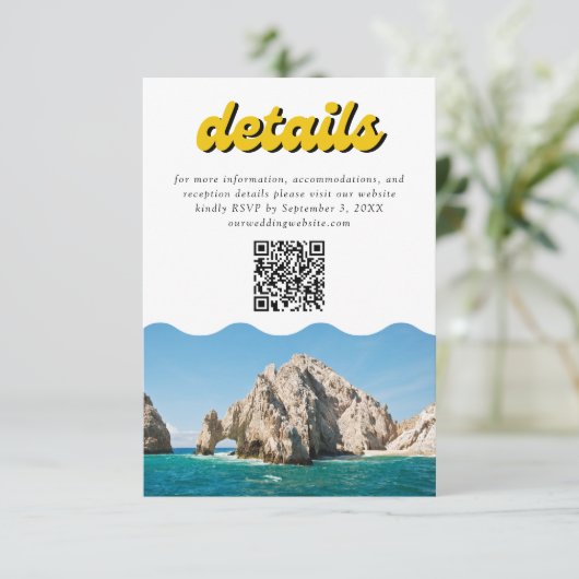 Retro Yellow Cabo Wedding Details QR Code Begleitkarte (Stehend Vorderseite)