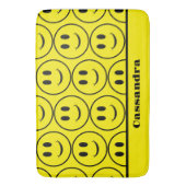 Retro Yellow Happy Face Lächelndes Muster Badematte (Vorderseite Vertikal)