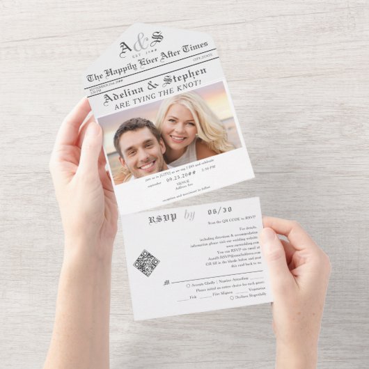 Retro-Zeitung glücklicherweise je nach QR-Hochzeit All In One Einladung (Abreißen)