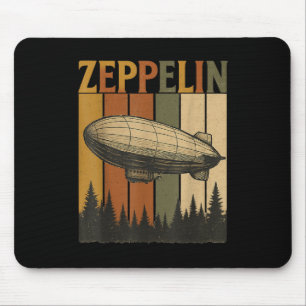 Retro-Zeppelin-Luftschiff-Shirt im Vintage-Rocksti Mousepad