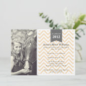 Retro Zickzack Abschluss Einladung (Stehend Vorderseite)