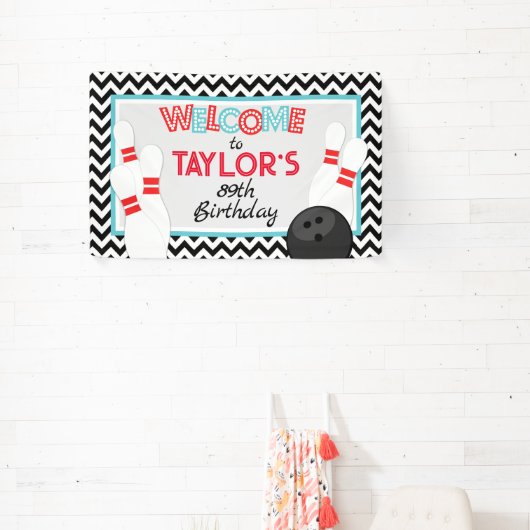 Retro Zickzack Bowling Birthday Banner (InSitu)