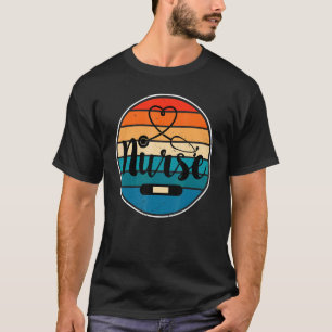 Retro-Zukunft Krankenpfleger Leben für registriert T-Shirt