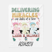 Retroarbeit und Krankenschwester Weihnachten Fleecedecke (Vorderseite)