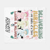 Retroarbeit und Krankenschwester Weihnachten Fleecedecke (Vorderseite (Horizontal))