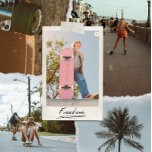 Retroästhetische Trendrosa und rote Skateboard<br><div class="desc">Für ihn,  für sie oder für sie ist einfach rosa und rotes Skateboard Ihr personalisierter Name in einem fetten,  funky und grunge bedrückten Buchstaben. Das perfekte abstrakte Design für einen Teenager-Geburtstag oder ein Weihnachtsgeschenk. Schreiben Sie einfach Ihren eigenen Namen für ein individuelles Skateboard.</div>