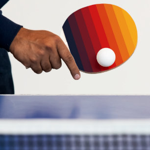 Retrofarbener Regenbogen Tischtennis Schläger