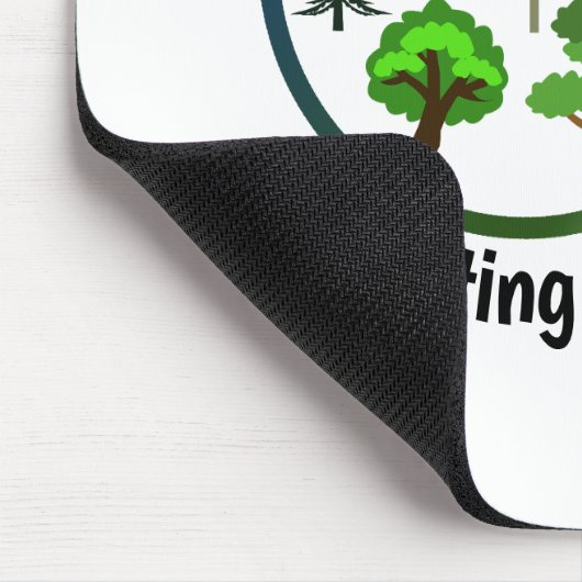 Rett der Erde durch Baumpflanzen Mousepad (Ecke)