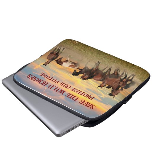 Rett der Wildpferde Laptopschutzhülle (Vorne Knopf)