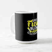 Rett einer Sicherung und eines elektrischen Gesche Kaffeetasse (Vorderseite Links)