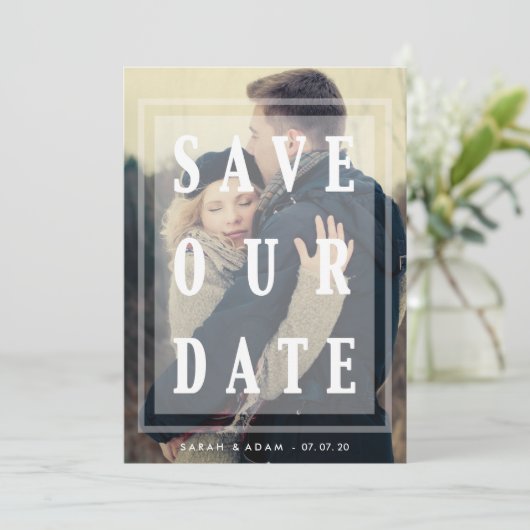 Rett unseres Datumsüberlagers | Save the Date Foto (Stehend Vorderseite)