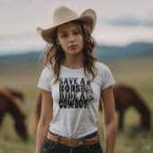Rettet einen Pferdereiten auf einem Cowboy T-Shirt