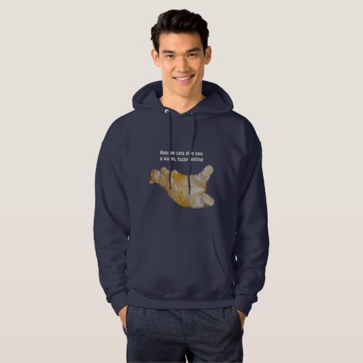 Rettungskatzer geben Ihnen ein warmes, schwammiges Hoodie (Vorne ganz)