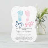 Reveal über männliche oder weibliche Babyfüße Einladung (Stehend Vorderseite)
