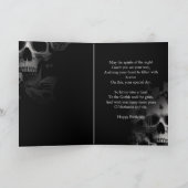 Revenant's Embrace: Schwarzer und weißer grafische Karte (Innenseite)