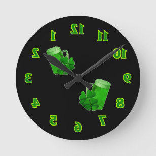 Reverse Dial Back To Front & Beers St Patricks Runde Wanduhr