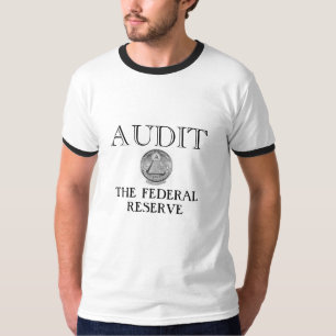 Revidieren Sie gefüttert T-Shirt