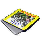 REVOLITION: 1. TAG LAPTOPSCHUTZHÜLLE (Vorne Knopf)