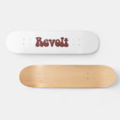 Revolte - Braun auf Weiß Skateboard (Horizontal)