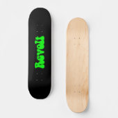 Revolte - Grün auf Schwarz Skateboard (Vorderseite)