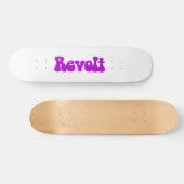 Revolte - Lila auf Weiß Skateboard (Horizontal)