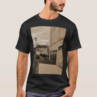 Reykjavik Icealnd Sepia Fotografie Hallgrímskirkja T-Shirt