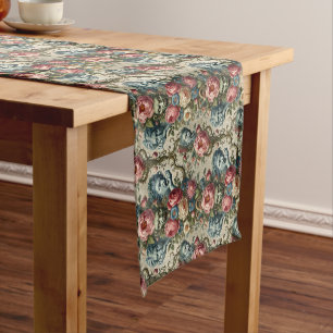 Rhapsody Road – Gothic Floral Kurzer Tischläufer
