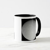 Rhea des Saturn-Eismondes Tasse (VorderseiteRechts)