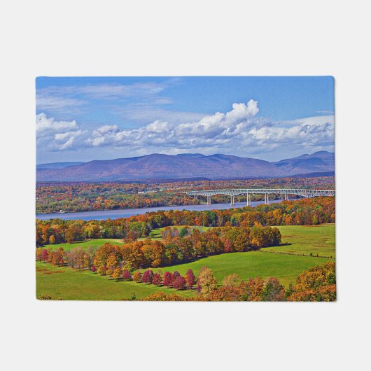 Rhinecliff Bridge im Herbst Fußmatte (Vorderseite)