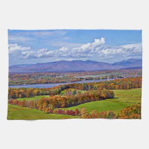 Rhinecliff Bridge im Herbst Geschirrtuch