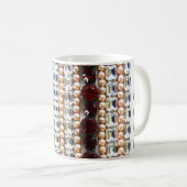 Rhinestones und Perlen - Vintager Schmuckkaffee mu Kaffeetasse (VorderseiteRechts)
