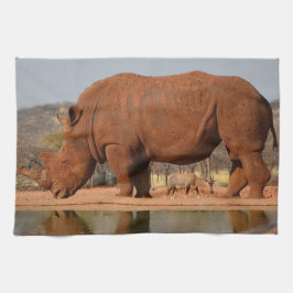 Rhino mit Schlamm auf dem Foto Geschirrtuch