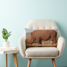 Rhino mit Schlamm auf dem Foto