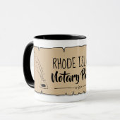 Rhode Island Notar Public Scroll Feather Quill Tasse (Vorderseite Links)