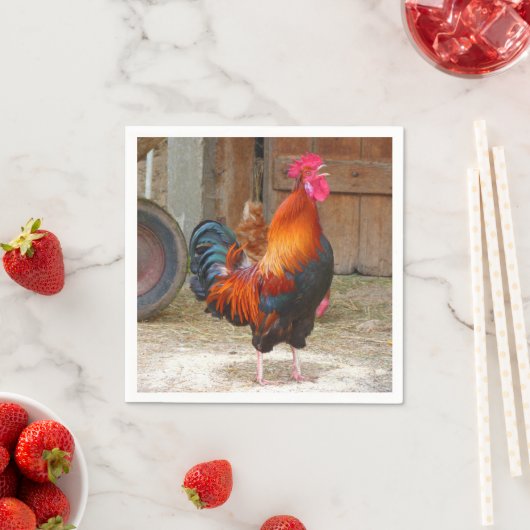 Rhode Island Rooster Crowing in Barnyard Serviette (Beispiel)
