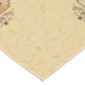 Rhode Island Rooster Gelber Hintergrund Tischdecke (Schrägansicht)