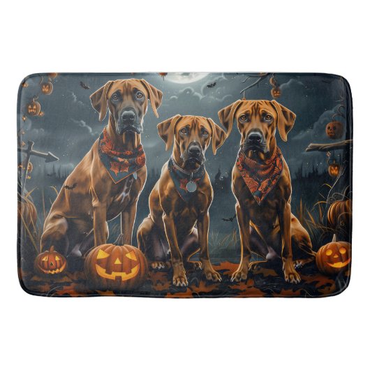 Rhodesian Ridgeback Halloween Spooky Badematte (Vorderseite)