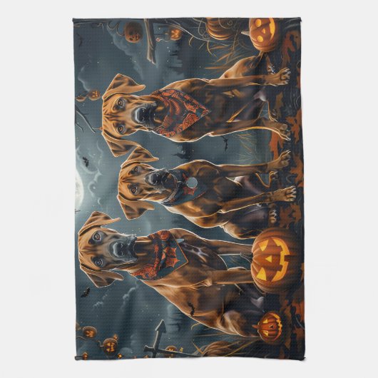 Rhodesian Ridgeback Halloween Spooky Geschirrtuch (Vertikal)