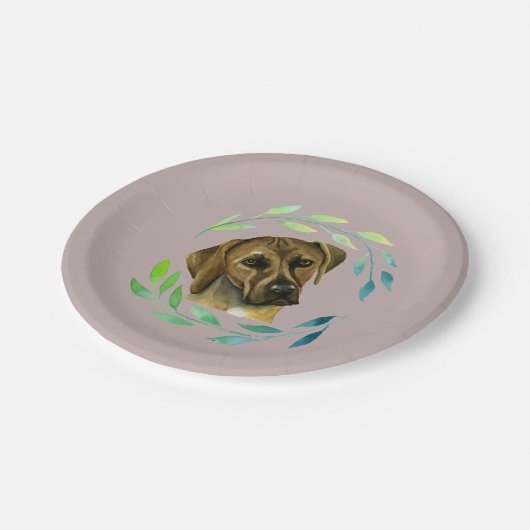 Rhodesian Ridgeback mit einem Kranz-Aquarell Pappteller (Schrägansicht)