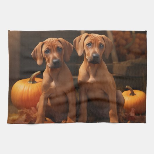 Rhodesian Ridgeback Welppy Autumn Delight Pumpkin Geschirrtuch (Horizontal)