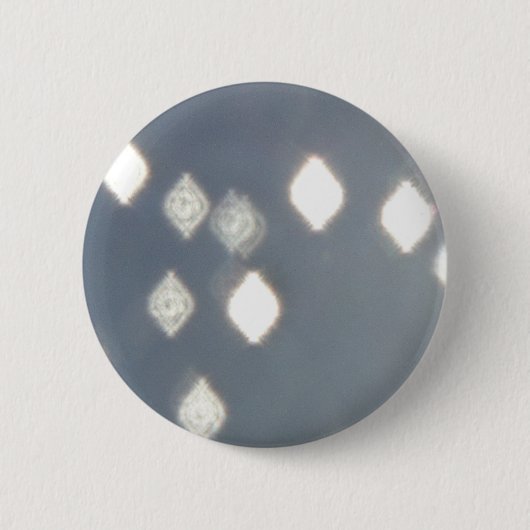 RhombusMustertülle auf blaugrauem Button (Vorderseite)