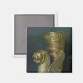 Rhyton in Form eines sitzenden Löwenmonsters Magnet (Vorderseite/Rückseite)