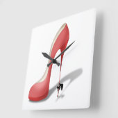 Riant Red Stiletto Cartoon - Heel Dancer Quadratische Wanduhr (Winkel)